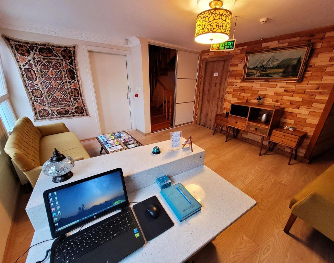 Masif House Bed & Breakfast Istanbul Exterior photo